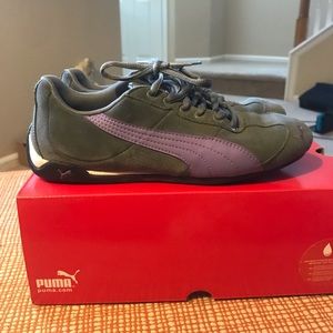 Women’s pumas casual suede shoes